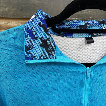 USED Kerrits Ladies English Sun Shirt Large Blue/White