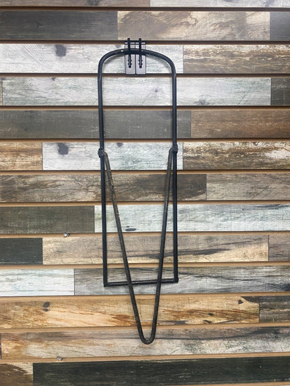 USED Golden Horseshoe Equestrian Wall Mount Metal Saddle Rack  Black