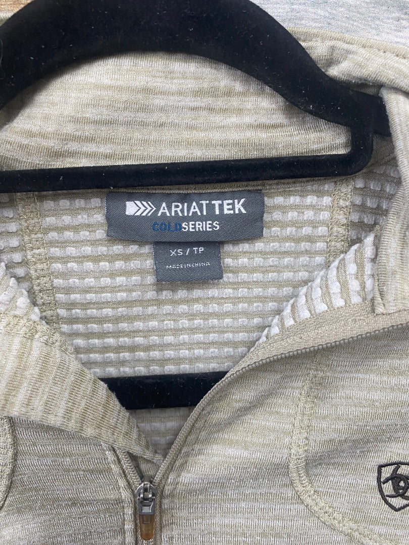 USED Ariat Tek Long Sleeve Quarter Zip – XS