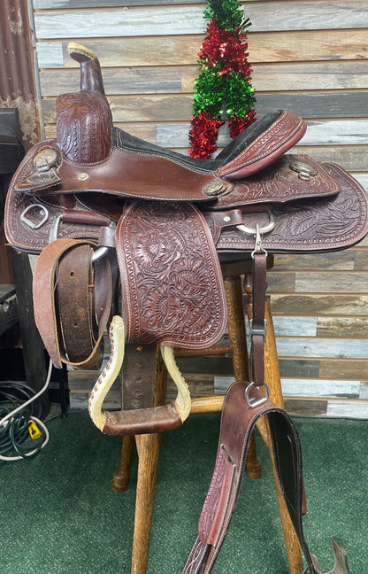 USED Tough1 Royal King Youth Trail Saddle 12" Mahogany
