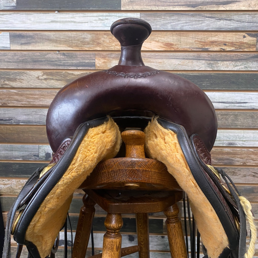 USED Circle Y 16" Flex 2 Gaited Western Saddle 16" Dark Oil