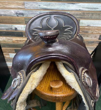 USED Crest Ridge Saddlery Half Synthetic Trail Saddle 15.5" Seat 7" Gullet Dark Oil