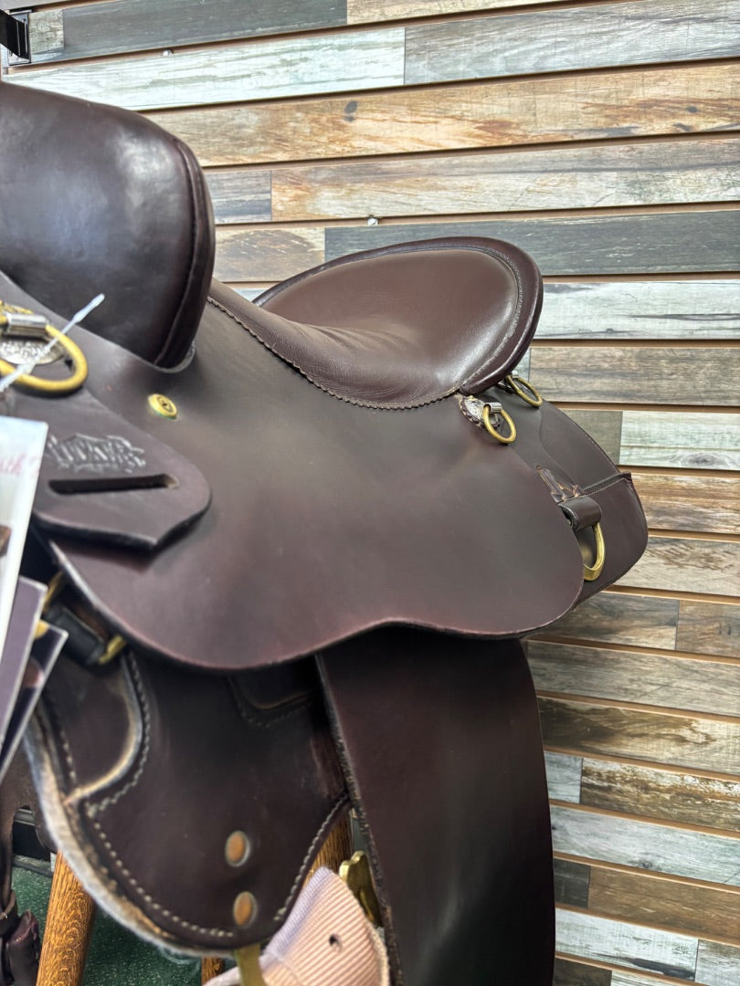 USED Tucker Western Trail Saddle 16.5" Dark Oil