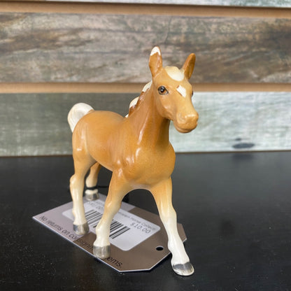 USED Palomino Porcelain Horse Collectible