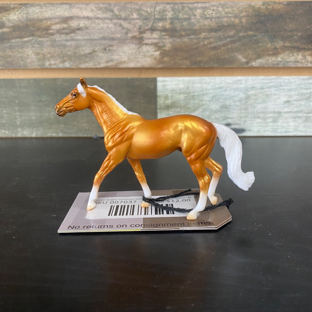 USED Breyer Palomino Walking Thoroughbred Stallion #6049