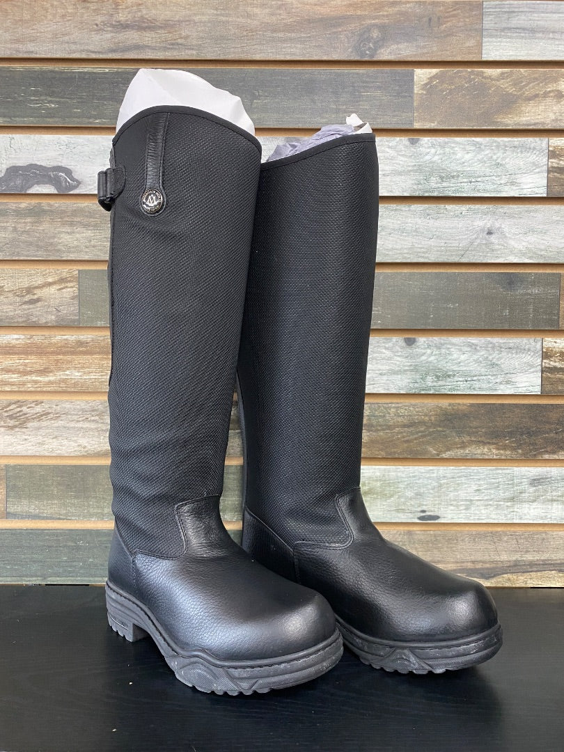 USED Mountain Horse Ladies Winter Boots 8 1/2 Black