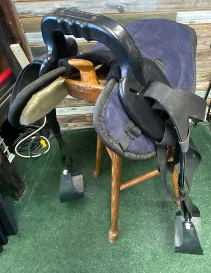 USED Colorado Saddlery Natural Ride W/ Stablizer  Navy Blue