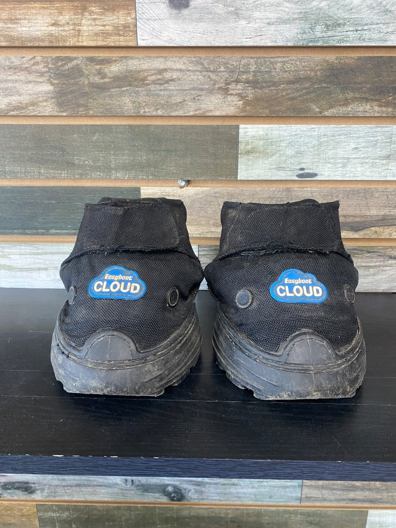 USED Easy Boot Cloud Boots 1