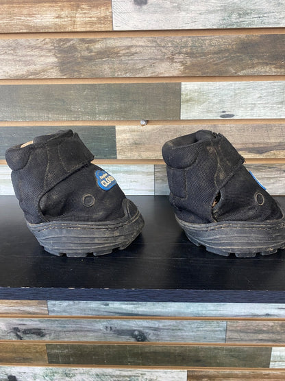 USED Easy Boot Cloud Boots 1