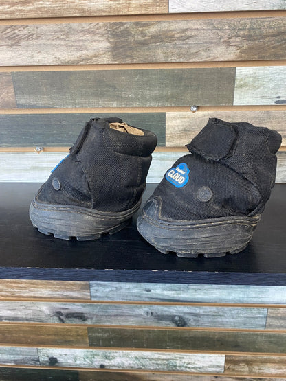 USED Easy Boot Cloud Boots 1