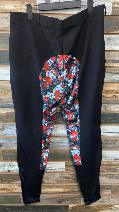 USED Buckwild Ladies full seat breeches 38 Black with Skulls and Roses