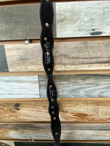 USED Resistol Ladies Western Belts XS Black with Silver/Gold Metal Detailing