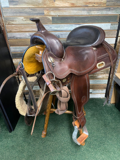 USED Circle Y Western Trail Saddle 17” Dark OIl