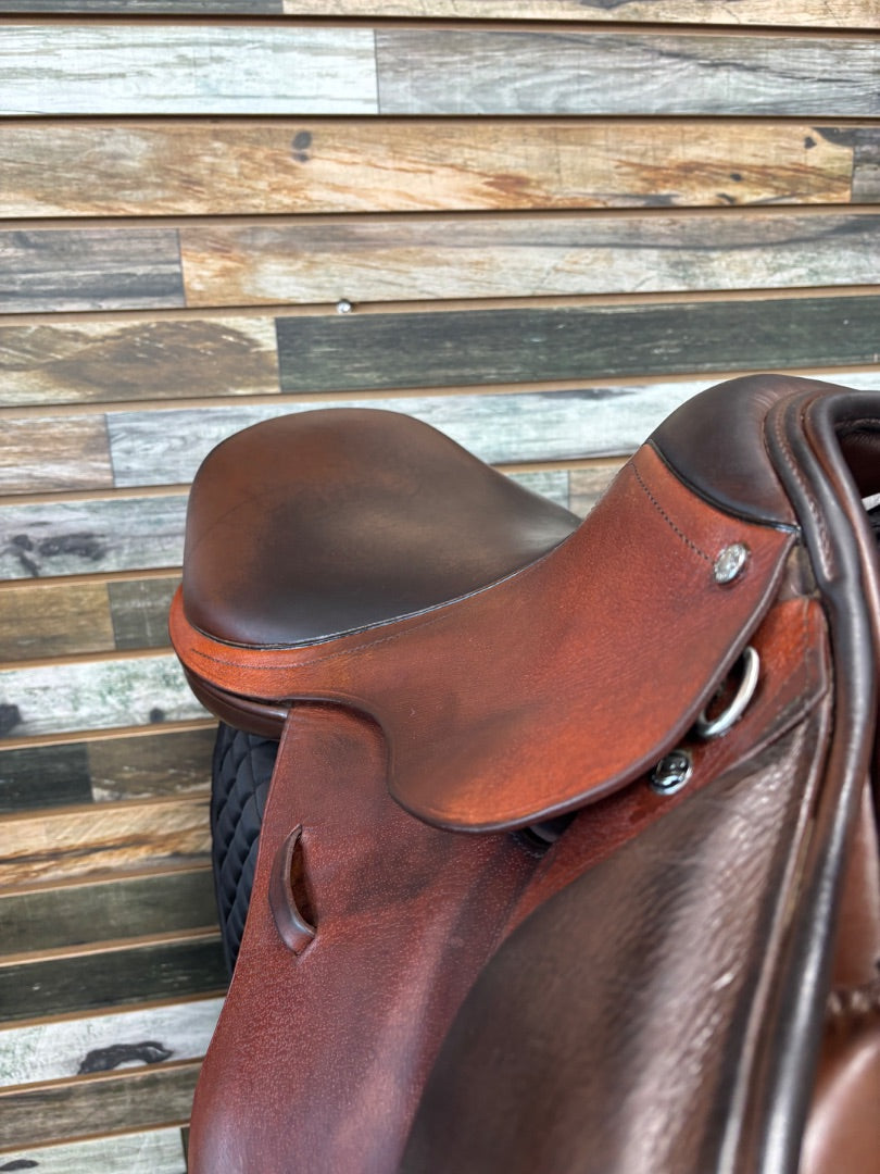 USED Loxley English Jump Saddle 17" Brown