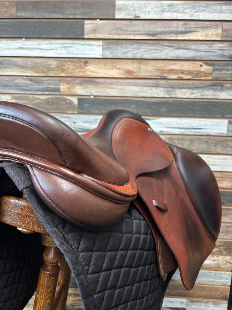 USED Loxley English Jump Saddle 17" Brown