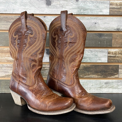 USED Ariat Ladies Western Boot 8B Brown