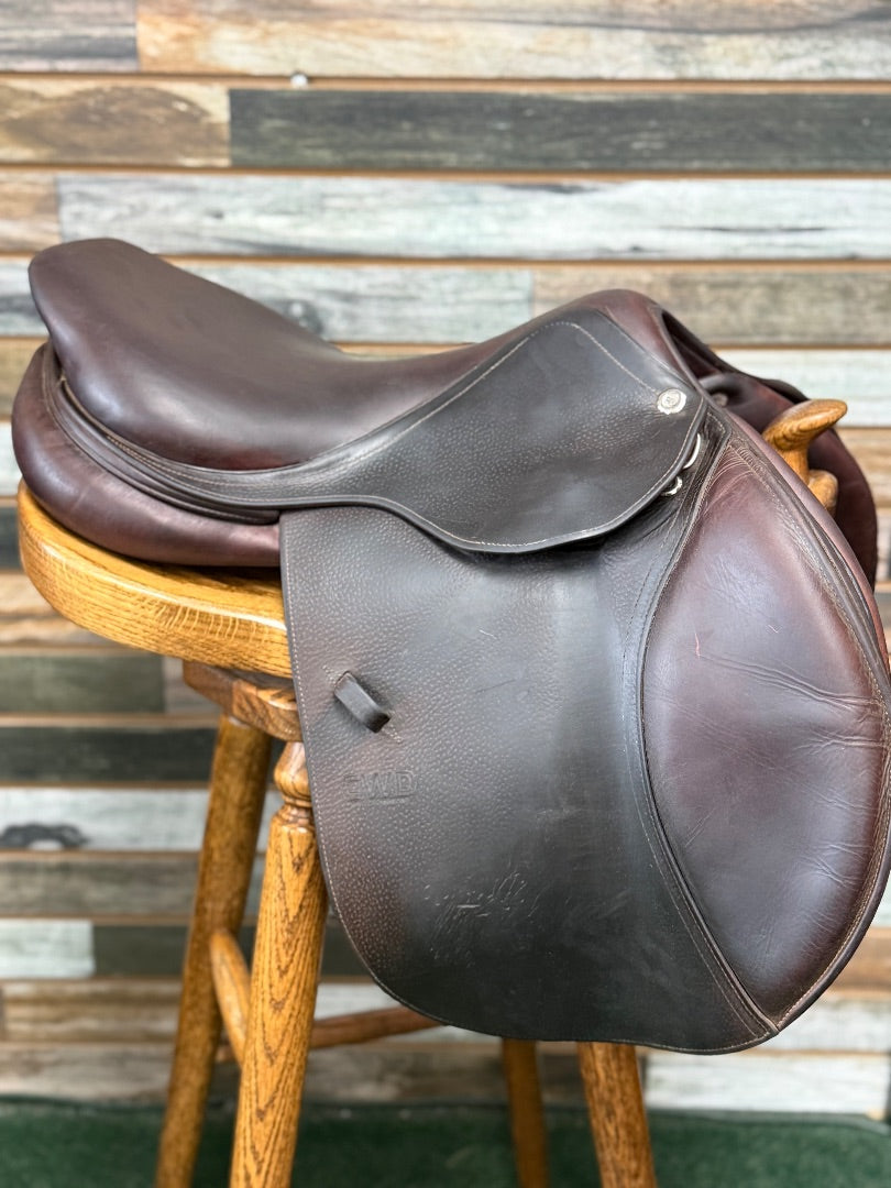 USED 16.5" CWD Hunter/Jumper Saddle