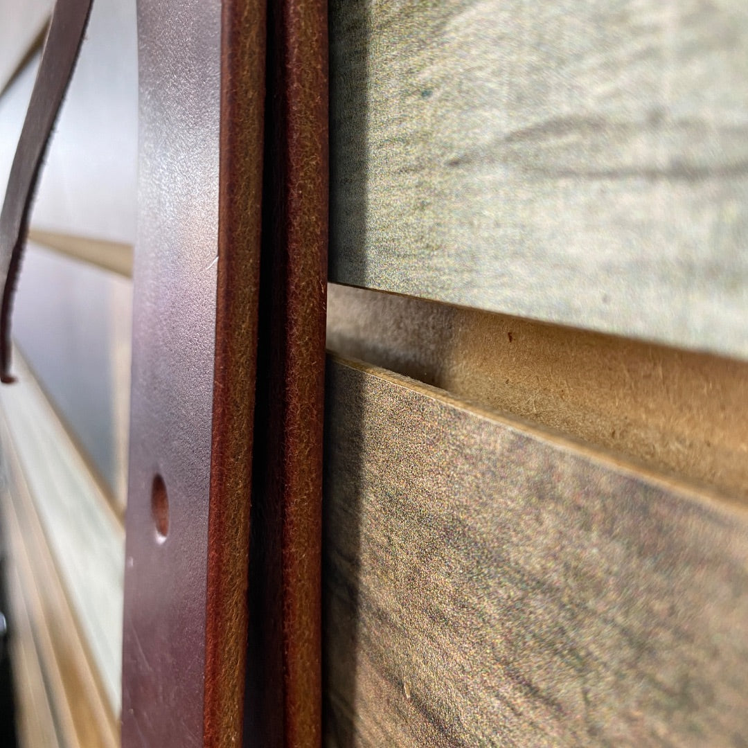 USED (New) Cuttin Up Tack Off Billet Latigo Reinforced 19” Dark OIl