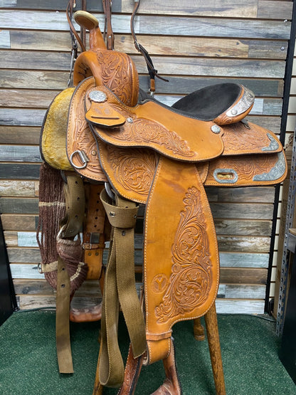 USED Circle Y Western Pleasure Saddle 15" Seat | 7.5" Gullet