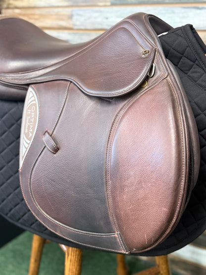 USED 18" M. Toulouse Optima Armani Close Contact Saddle