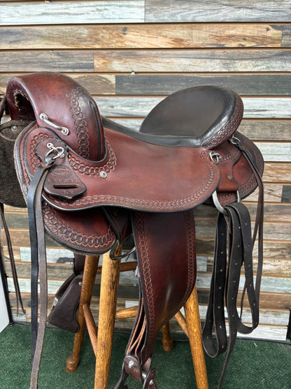 USED Dixieland Custom Endurance Gaited Saddle 17" Dark Oil