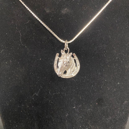 USED  Horse Head Necklace Silver