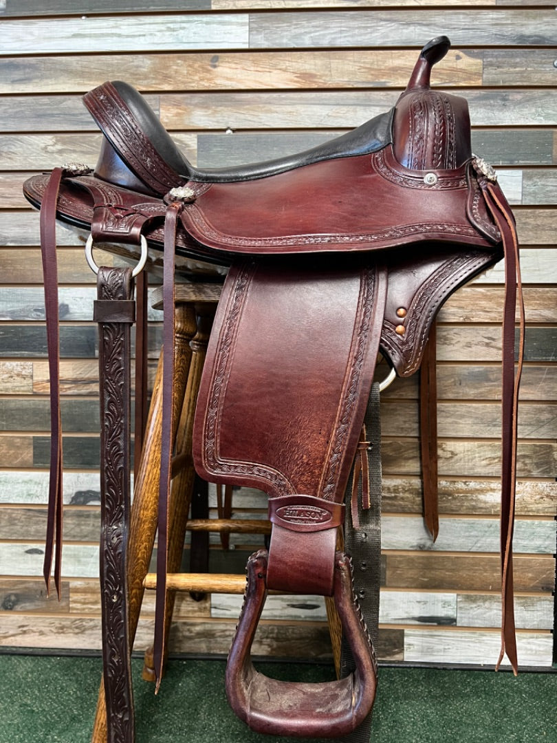 USED Hilason Gaited Flex Tree Saddle 16" Burgundy