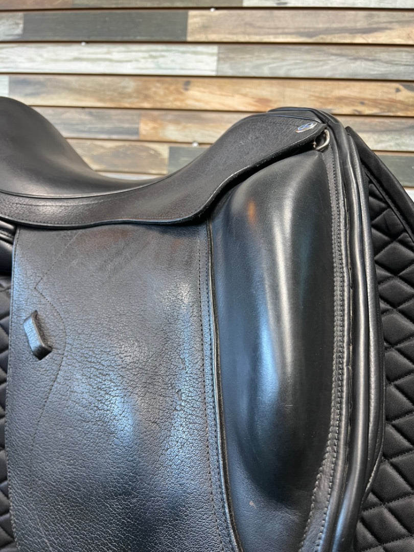 USED Ryder Panamera Dressage Saddle 18" Black