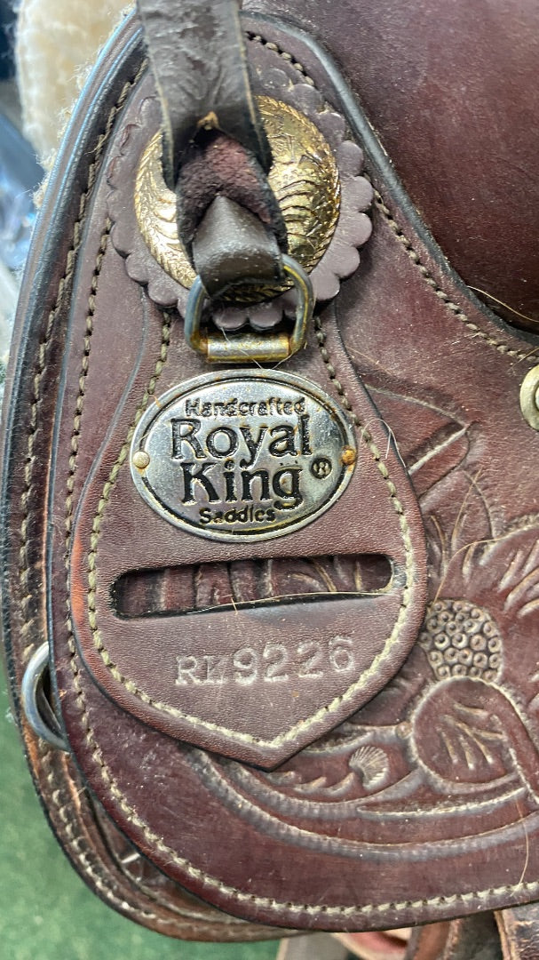USED Royal King Western Trail Saddle 7" gullet/ 16" seat Dark Oil