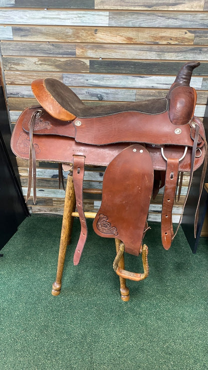 USED Buffalo Saddlery Custom Made Western Saddle 8" Gullet, 20" Seat Medium Oil Leather