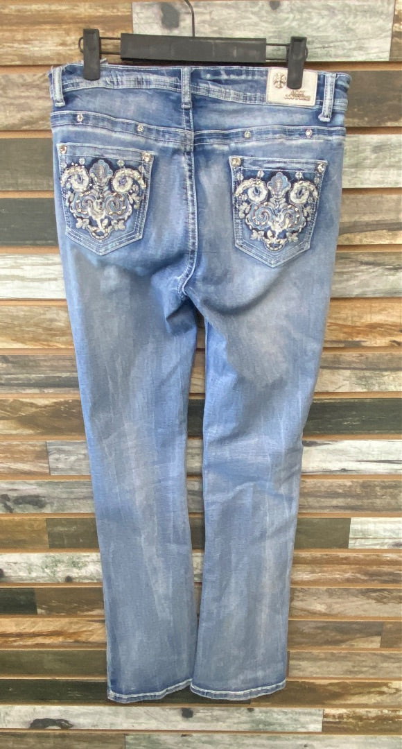 USED Sexy Couture Ladies Straight Leg Embroidered Jeans 13 Jean