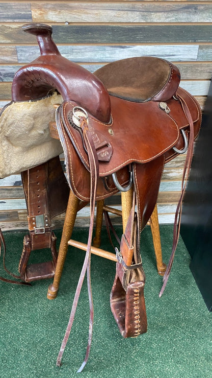 USED Guffey Western Leather Saddle Rough Out Seat 7" Gullet, 16" seat Medium Oil