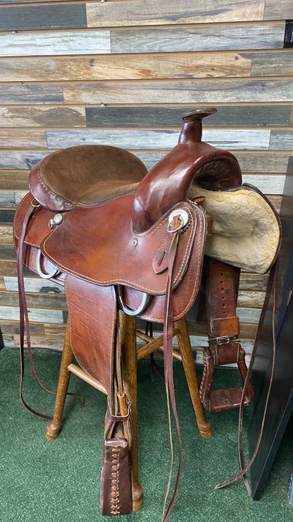 USED Guffey Western Leather Saddle Rough Out Seat 7" Gullet, 16" seat Medium Oil