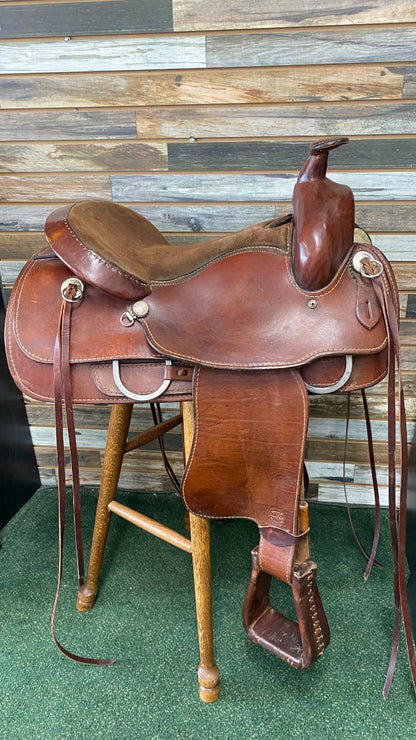 USED Guffey Western Leather Saddle Rough Out Seat 7" Gullet, 16" seat Medium Oil