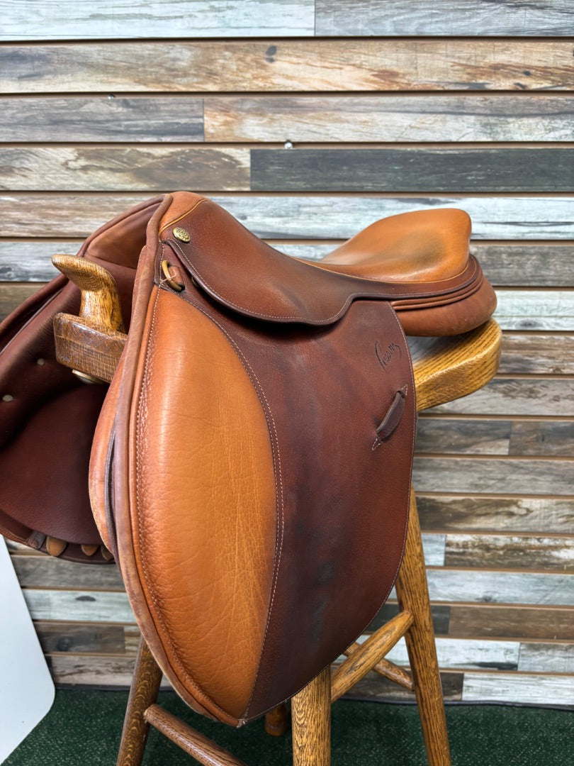 USED Pessoa Rodrigo 17.5" Chestnut
