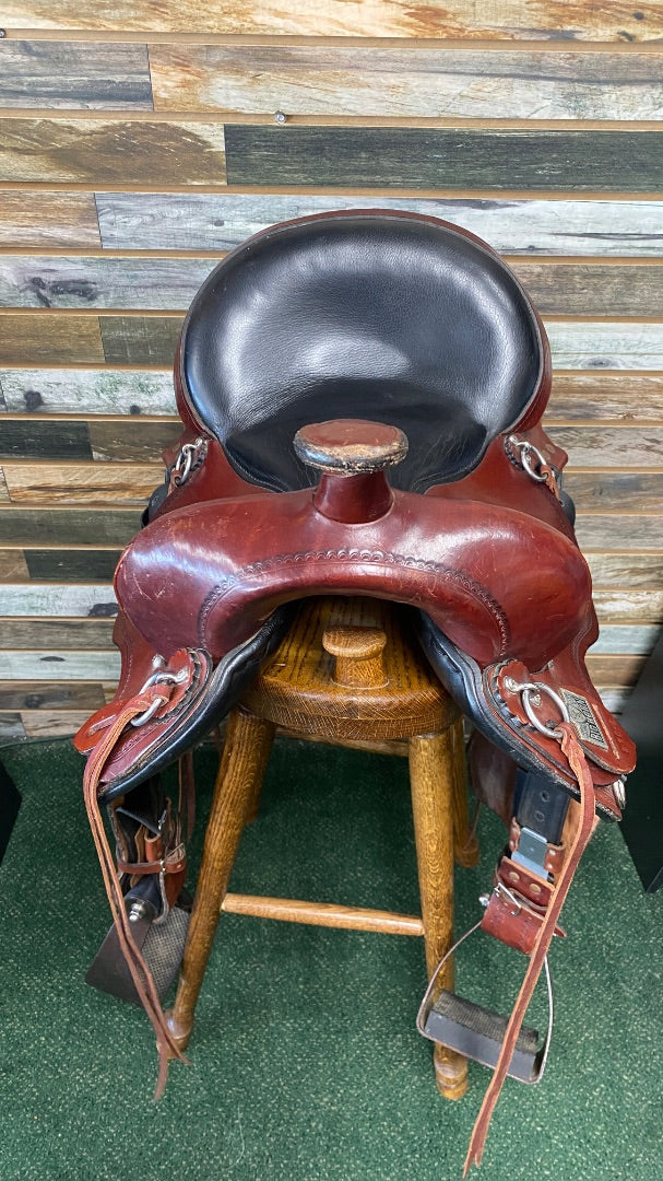 USED Big Horn Gaited Trail Saddle 16" Dark Oil