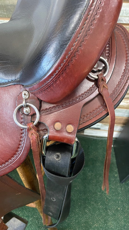 USED Big Horn Gaited Trail Saddle 16" Dark Oil