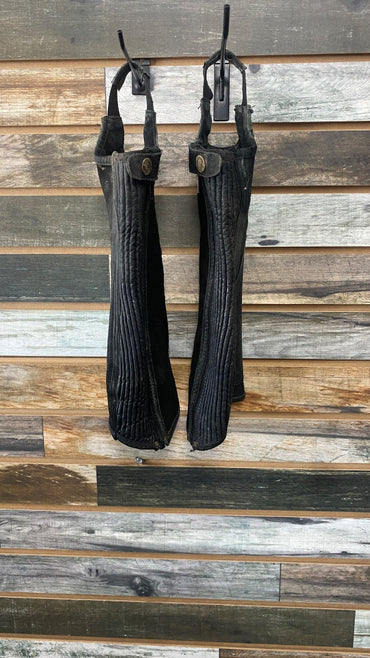 USED Ovation Suede Half Chaps Average Tall Youth Black