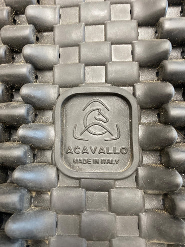 USED Acavallo Saddle Pad Respira Air Release 22” Black
