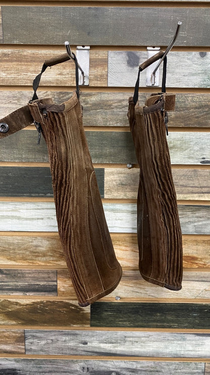 USED Youth Suede Half Chaps Youth Medium Brown Suede