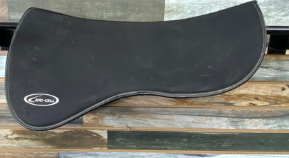 USED Lami Cell Lami-Cell Black Gel Pad  Black