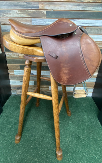USED Collgiate Hunter Saddle 14" seat Med Tree 14" Brown