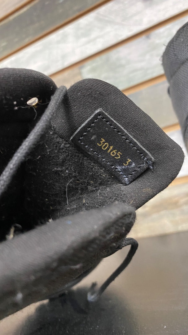 USED TuffRider Winter Trotters | Youth 3 - Waterproof - Black