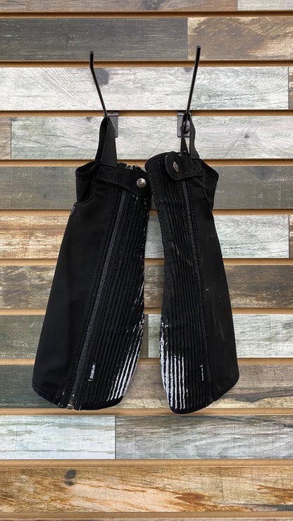 USED Dublin Suede Half Chaps | Youth Medium - Black