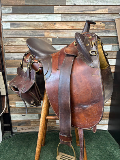 USED ROYAL PLATINUM POLEY Australian Saddle 15" Dark Oil