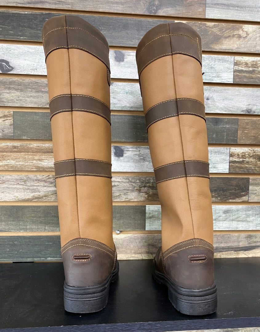 USED TuffRider Brown River Boots Water Resistant NWT 8 Brown