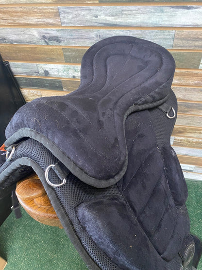 USED Thoroughbred Express Treeless English Saddle 15" Black Suede