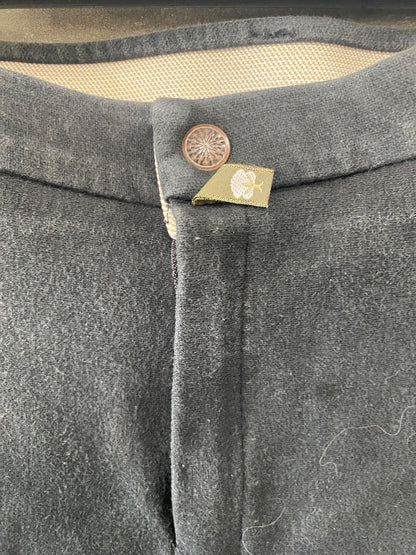 USED Devon-Aire Ladies Knee Patch Breech 32L Black