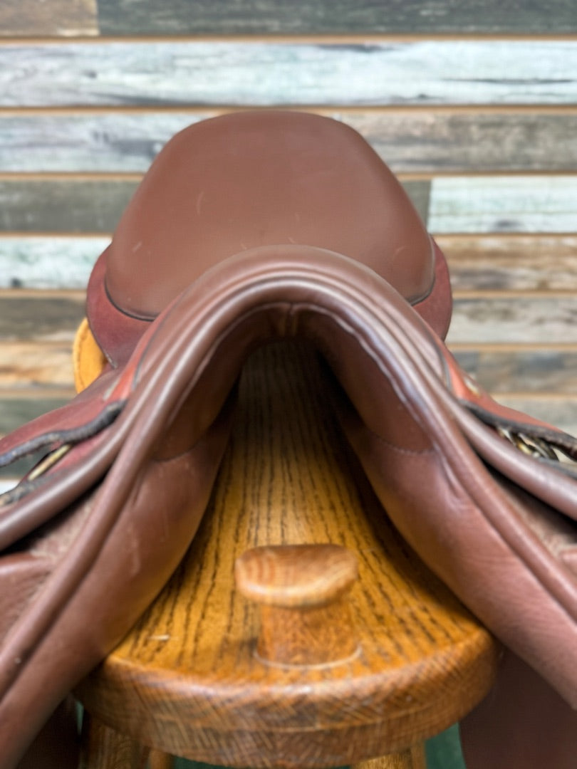 USED Black Country Quantum Jump Saddle 17" Brown