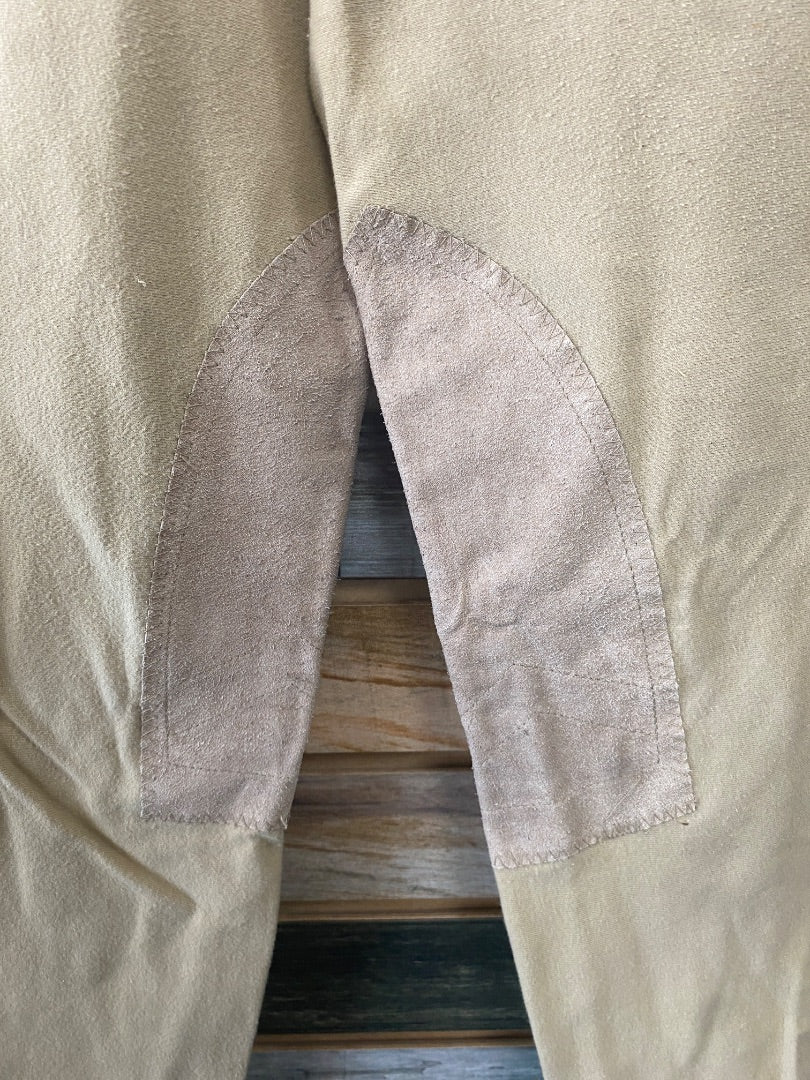USED Devon-Aire Ladies Knee Patch Breech 28 Tan